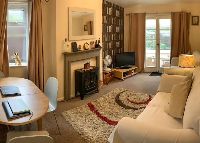 Oak Lodge